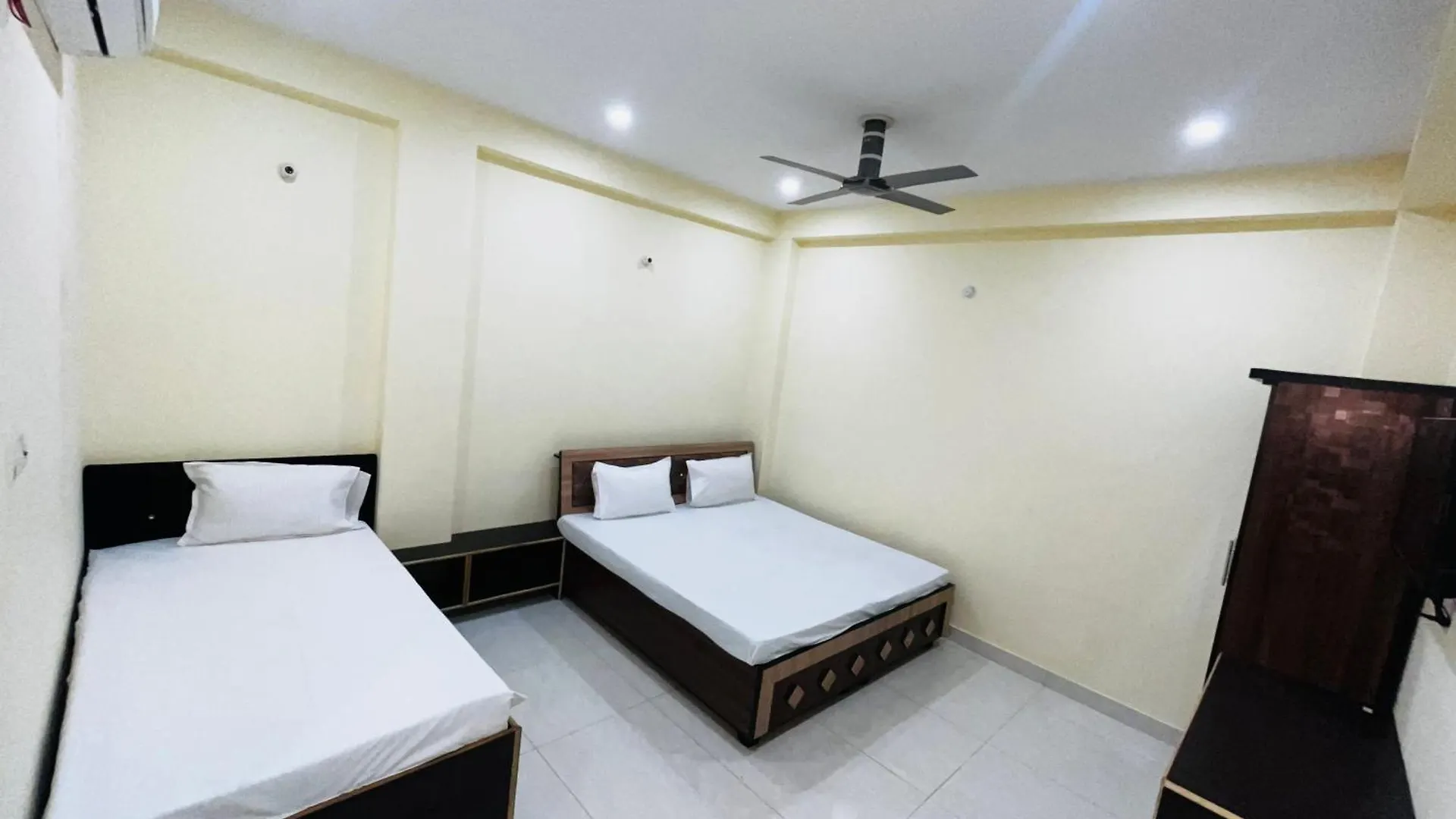 Guest house New Kashi Residency Hotel Varanasi