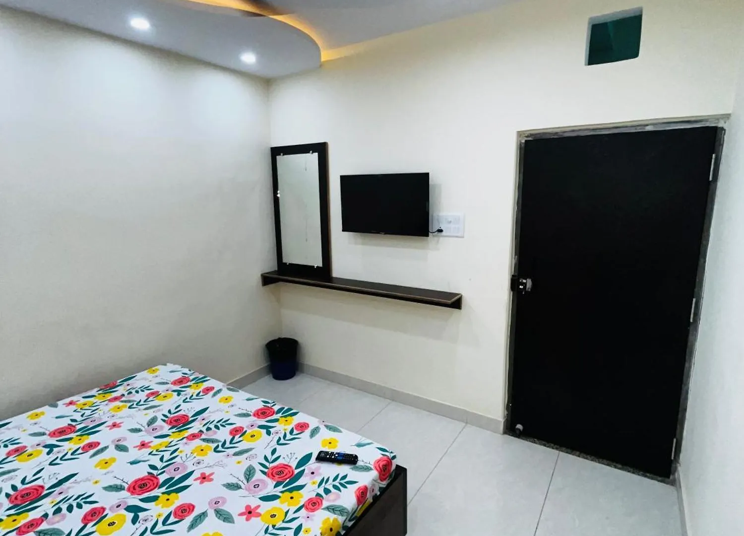 New Kashi Residency Hotel Varanasi