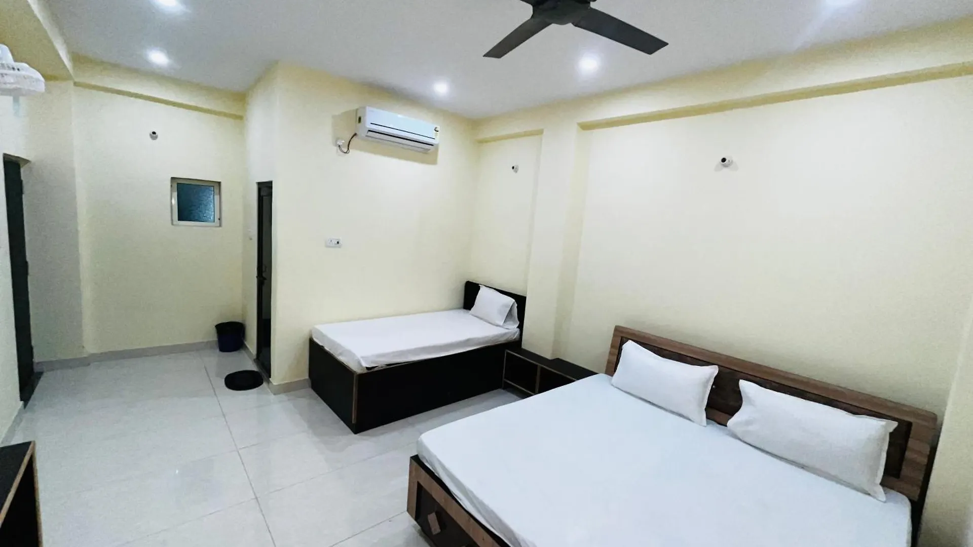 New Kashi Residency Hotel Varanasi 0*,  India