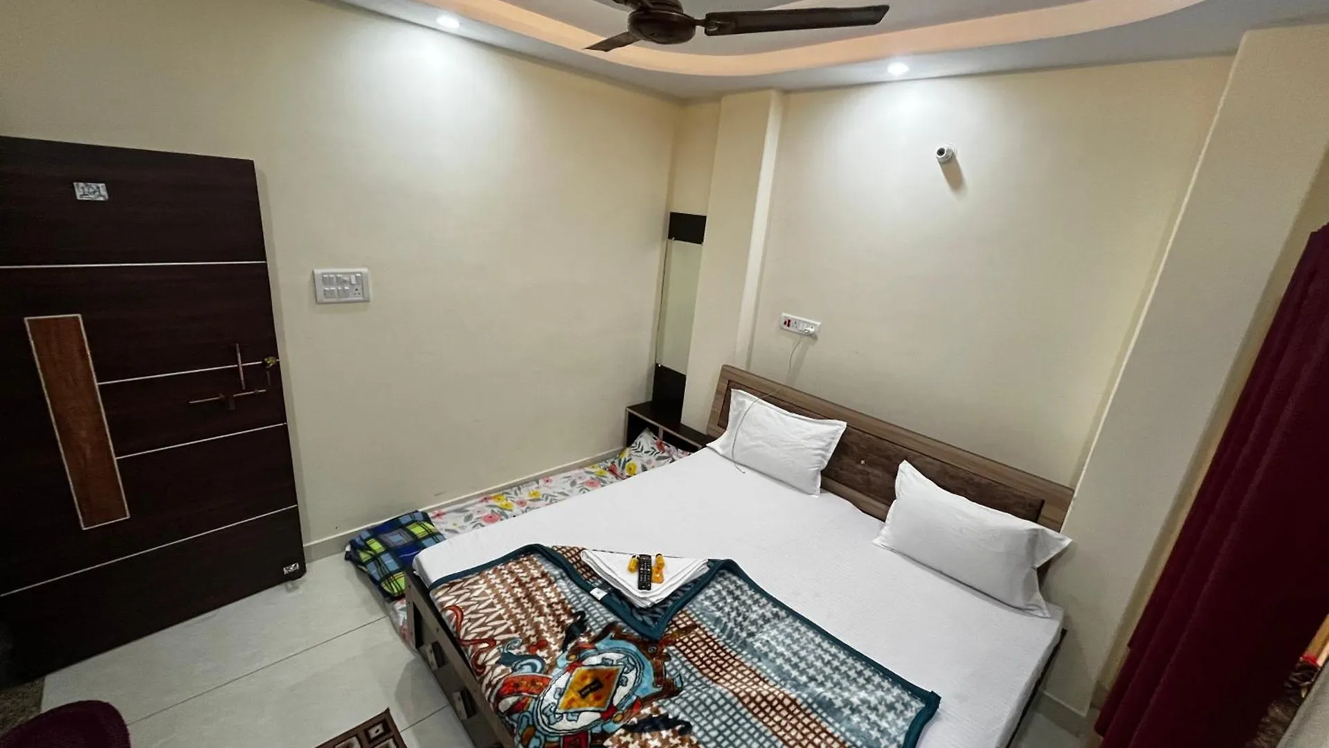 فندق New Kashi Residency فاراناسي 0*,